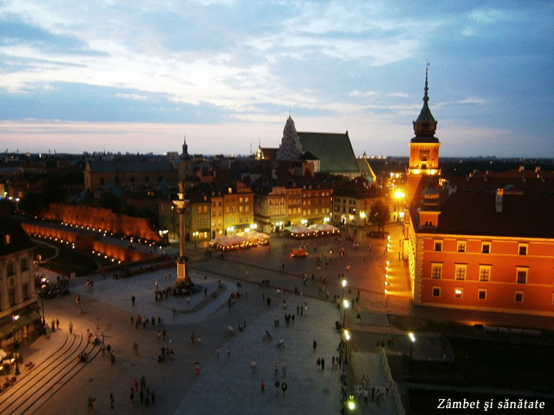 panorama-piata-palatului-varsovia