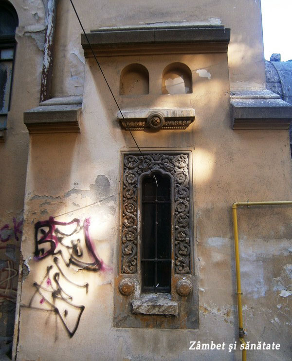 Casa-Ion-I.-C.-Brătianu-detaliu-fereastra