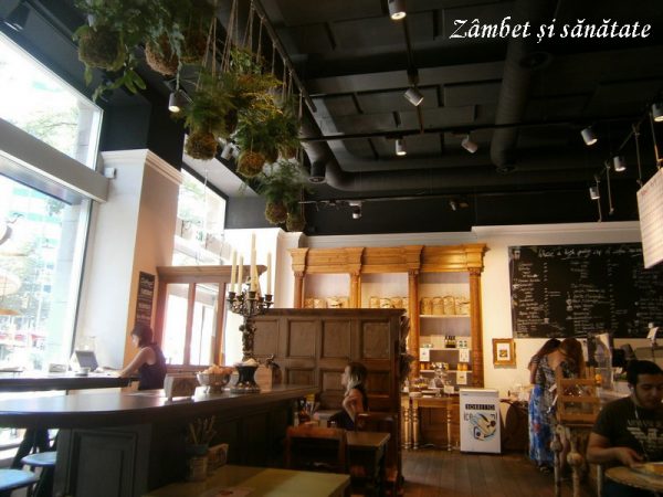 interior-Babu’s-Bakery-Coffeehouse-Zurich
